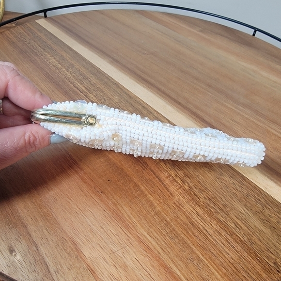 Vintage Beaded and Sequins Kiss Lock Bag Coin Purse Evening Made in Hong Kong - Picture 13 of 17